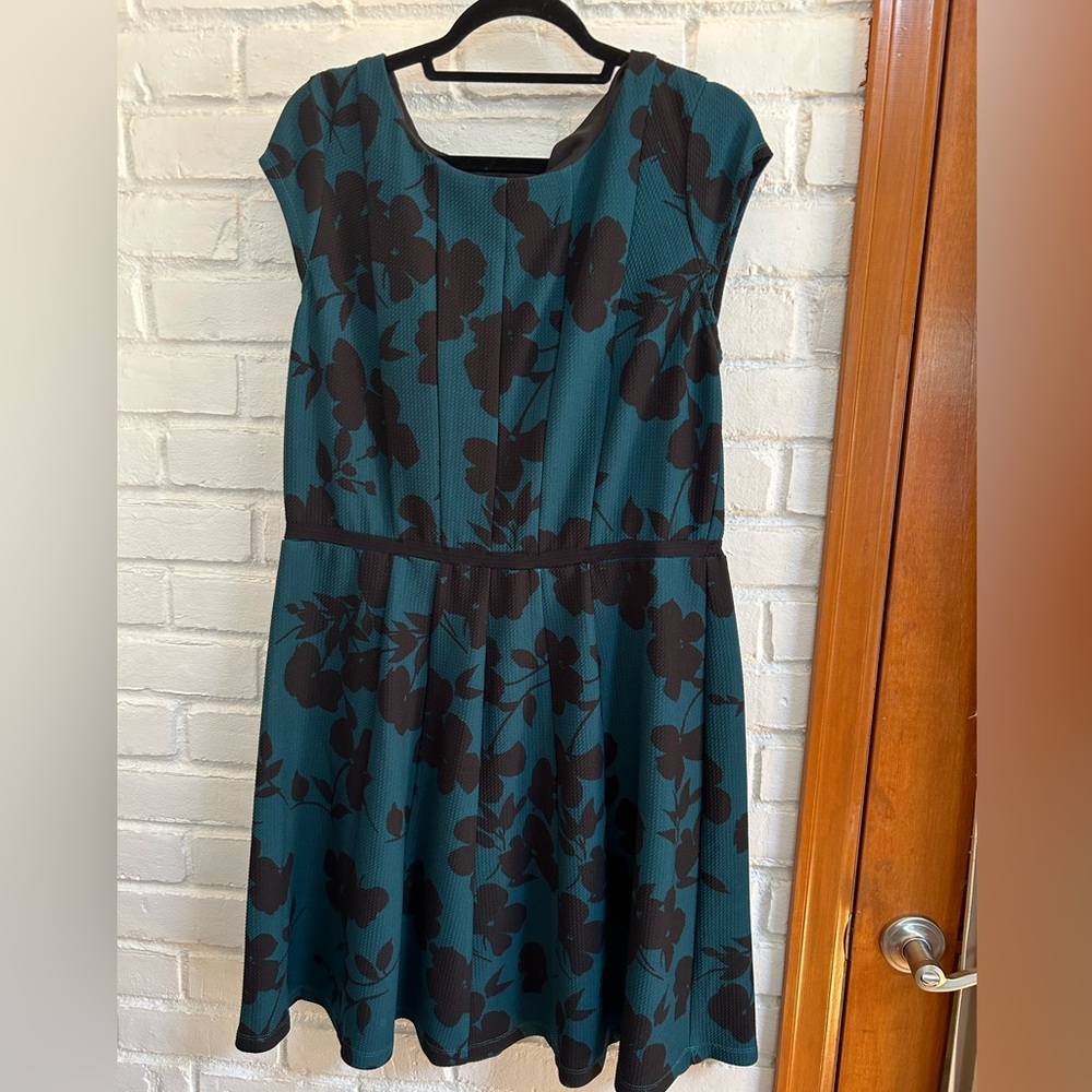 Green Floral Elle Dress
